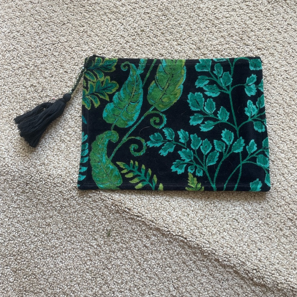 Velvet soft clutch
